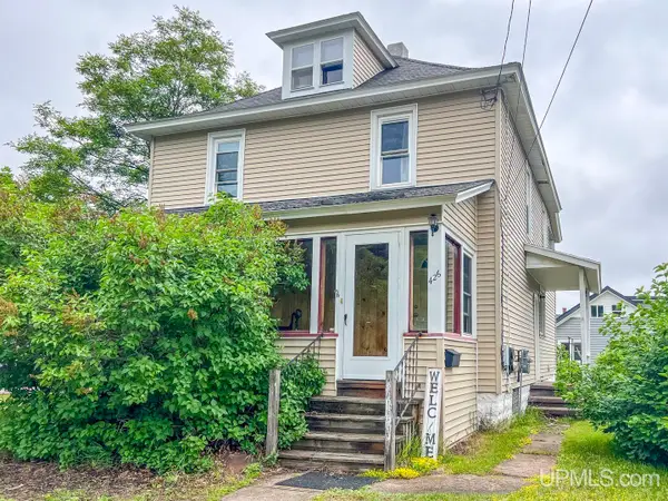 426 Summit, Marquette, MI 49855