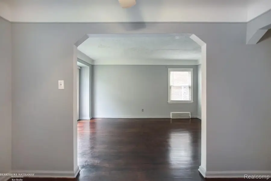 12021 Heyden, Detroit, MI 48228 - #3