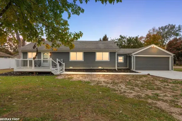 8845 Pilgrim, Washington Twp, MI 48094