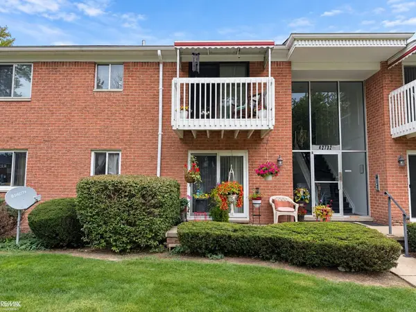 42732 Sheldon #149, Clinton Township, MI 48038