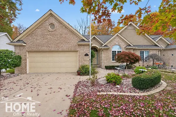 2257 Emeraldwood, Flushing, MI 48433