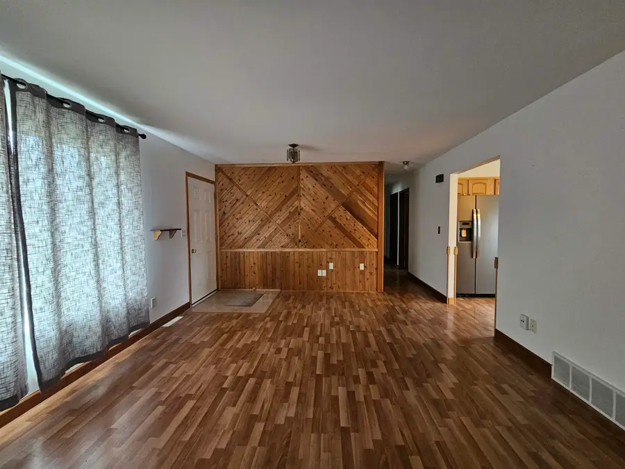 415 Schoolcrest, Clare, MI 48617 - #3