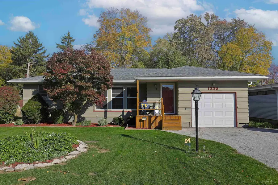 1556 Wilson, Saginaw, MI 48638 - #2