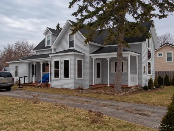 319 Bellant, Cheboygan, MI 49721