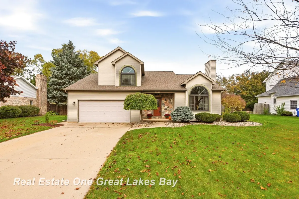 6852 Vista, Saginaw, MI 48603 - #1