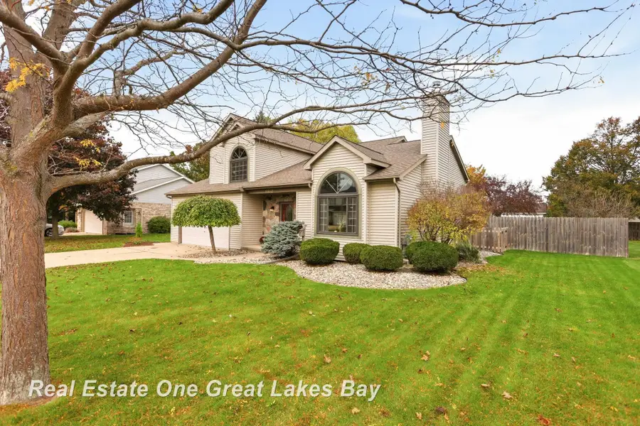 6852 Vista, Saginaw, MI 48603 - #3