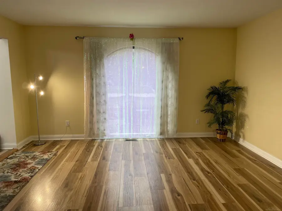 13742 Brookside, Sterling Heights, MI 48313 - #2