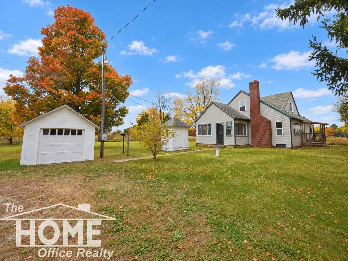 990 S Ruess, Owosso, MI 48867 - #1