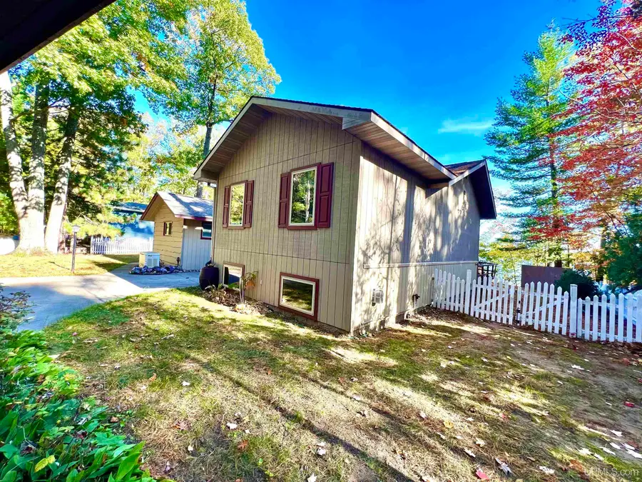 106 N Froney, Gwinn, MI 49841 - #2