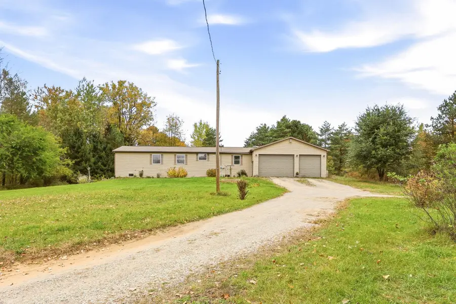 6415 E Farrand, Millington, MI 48746 - #3