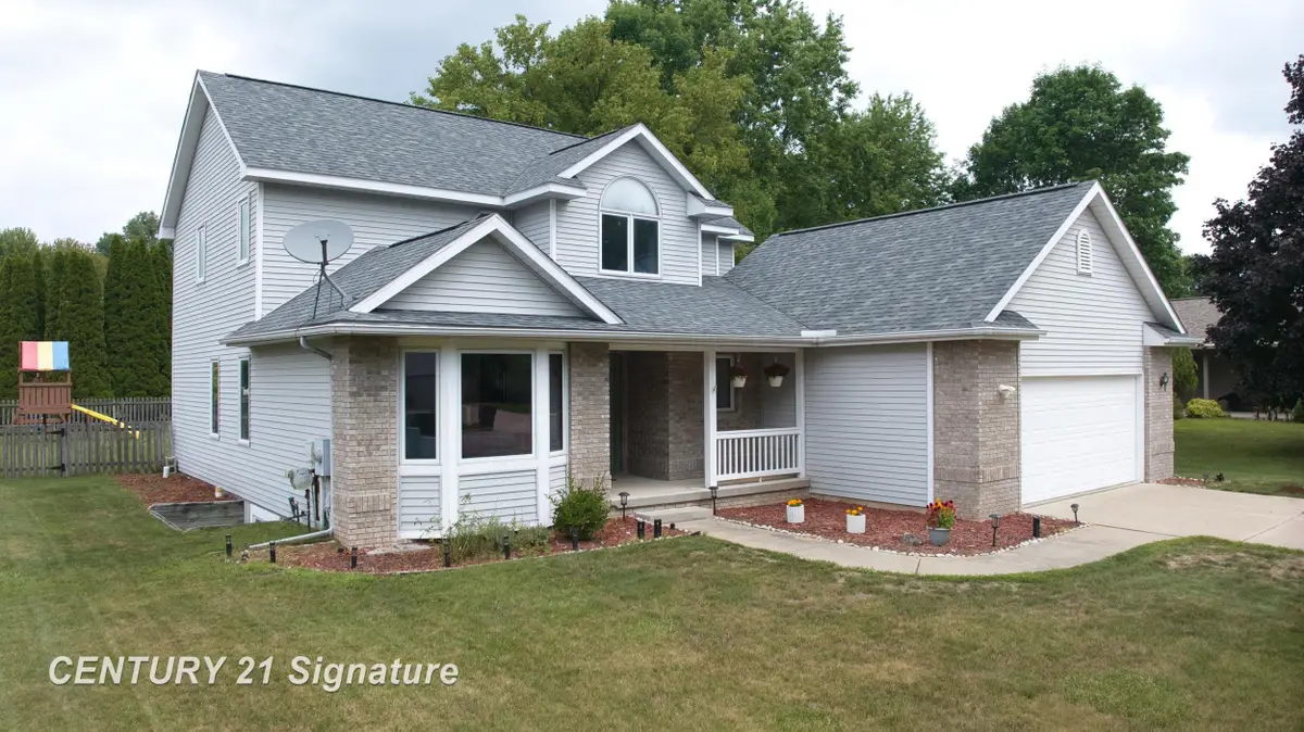 301 E Chapel, Midland, MI 48642 - #1