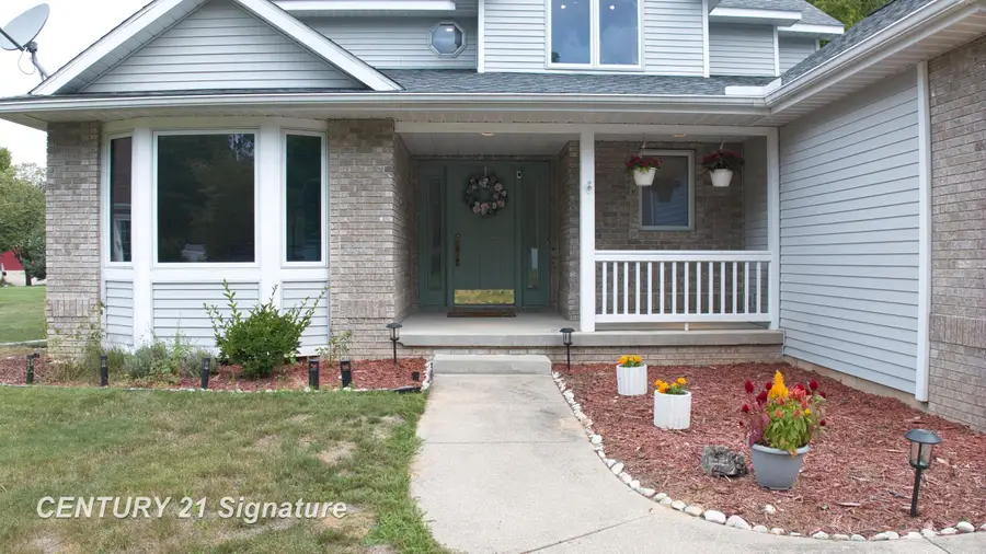 301 E Chapel, Midland, MI 48642 - #3