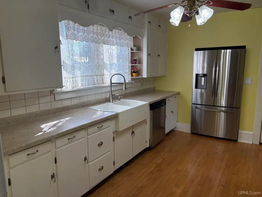 1202 E Pierce, Wakefield, MI 49968 - #3