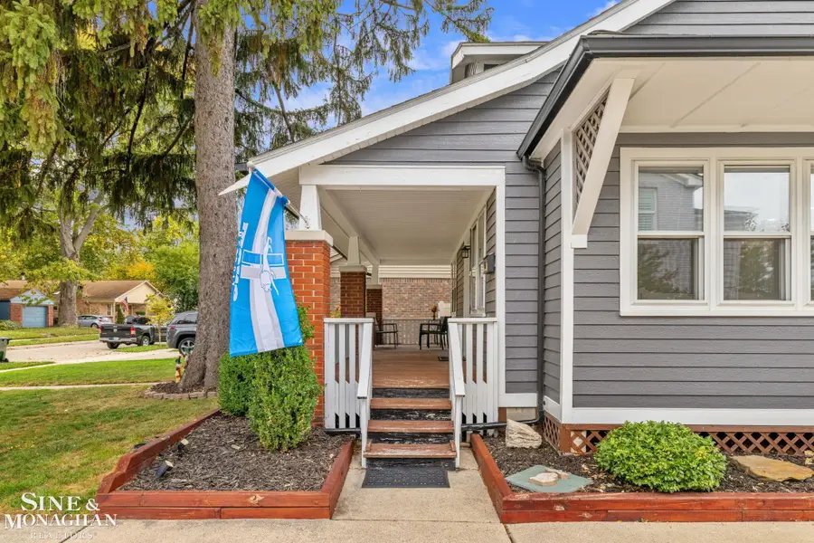 21931 Ridgeway, Saint Clair Shores, MI 48080 - #2