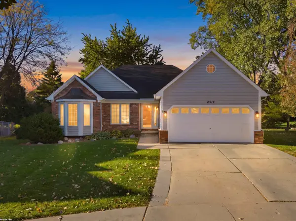 2514 Portobello, Troy, MI 48083