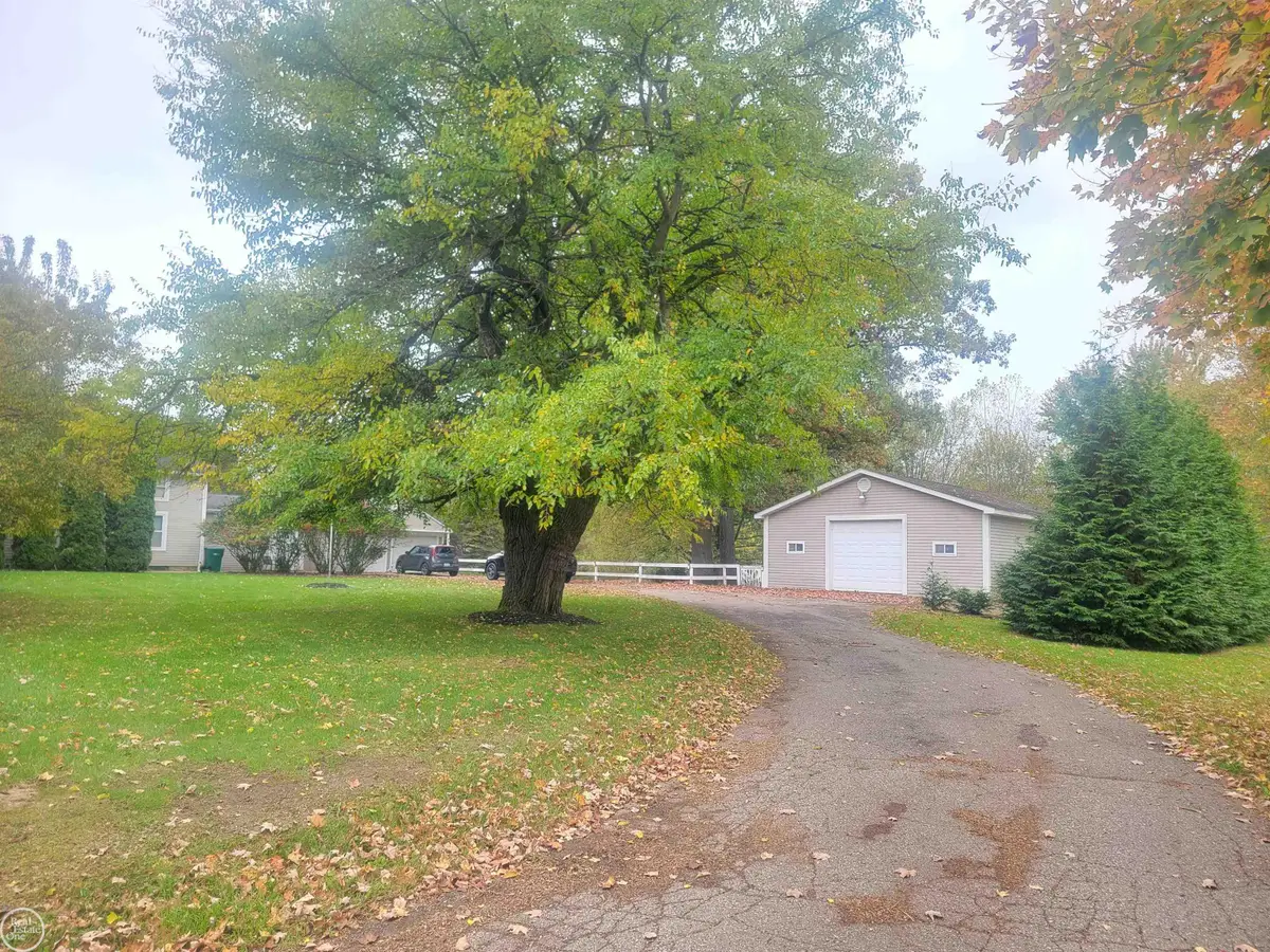 13018 N Holly, Holly, MI 48442 - #1