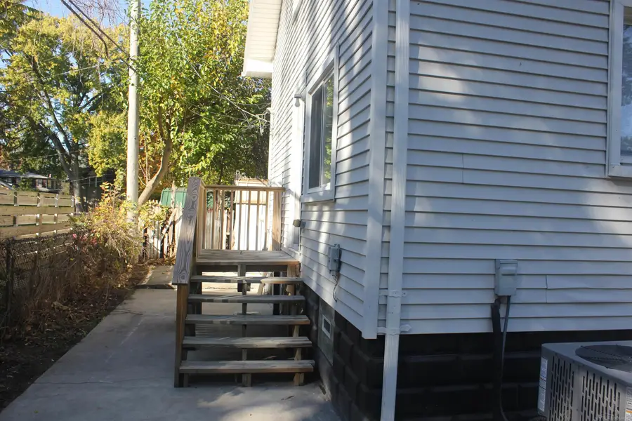 29 Ferrin, Mount Clemens, MI 48043 - #3