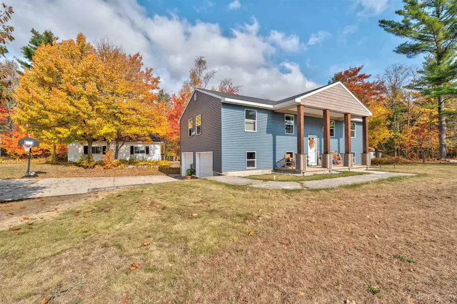 6408 W Glenwood, Manistique, MI 49854 - #3