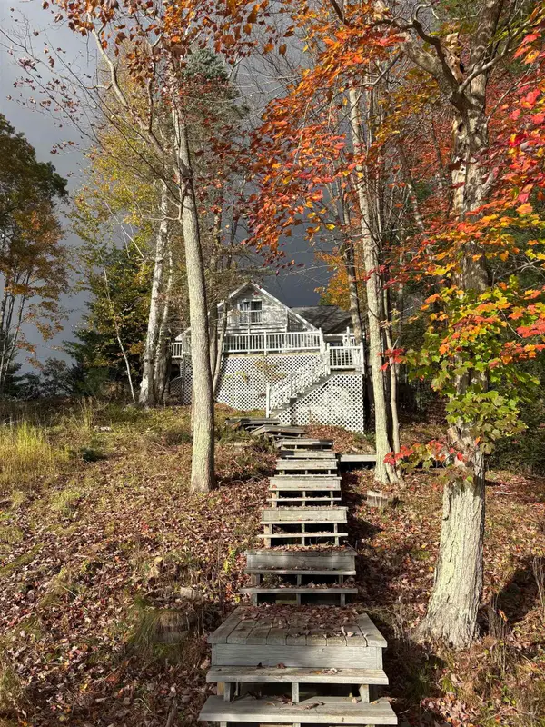 6339 Wolverine Trail, Standish, MI 48610