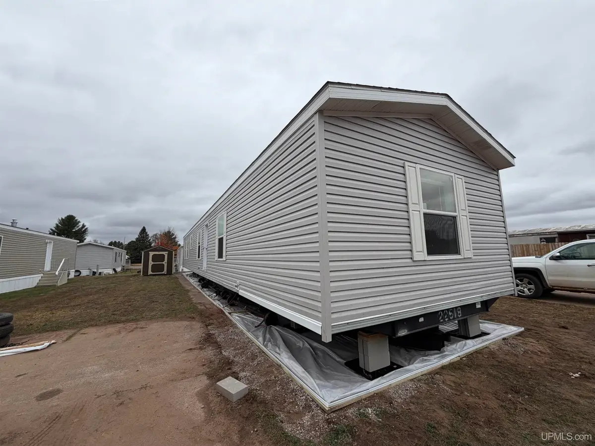 55 E Riling, Gwinn, MI 49841 - #1