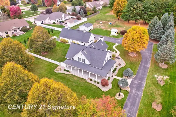 930 Kennely, Saginaw, MI 48609