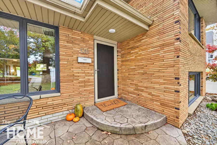 516 Clark, Owosso, MI 48867 - #2