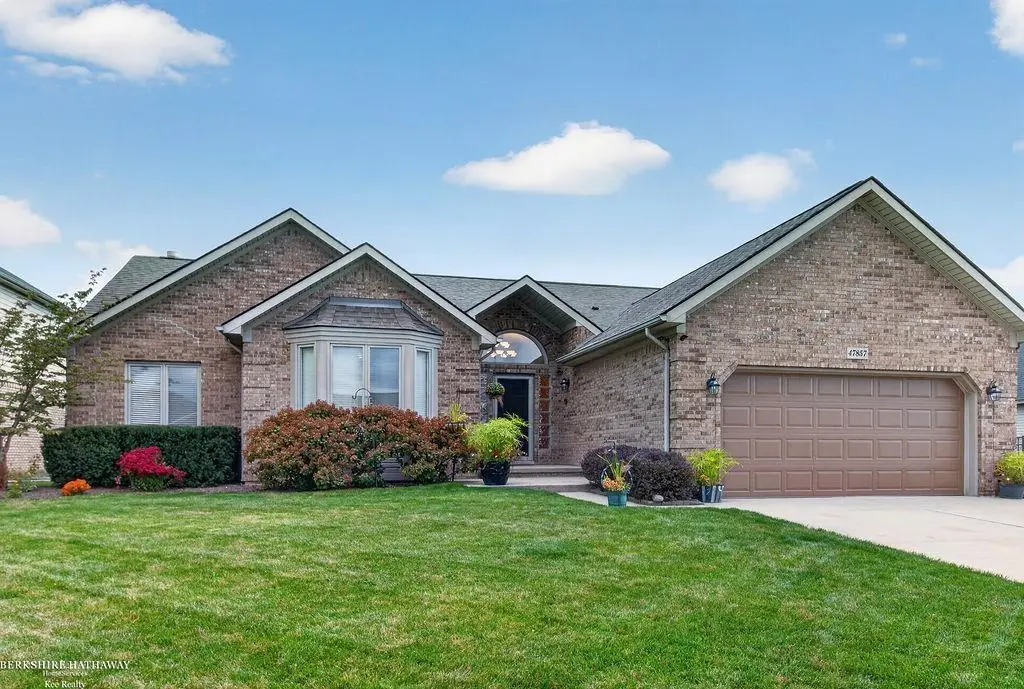 47857 Kent, Macomb, MI 48044 - #1