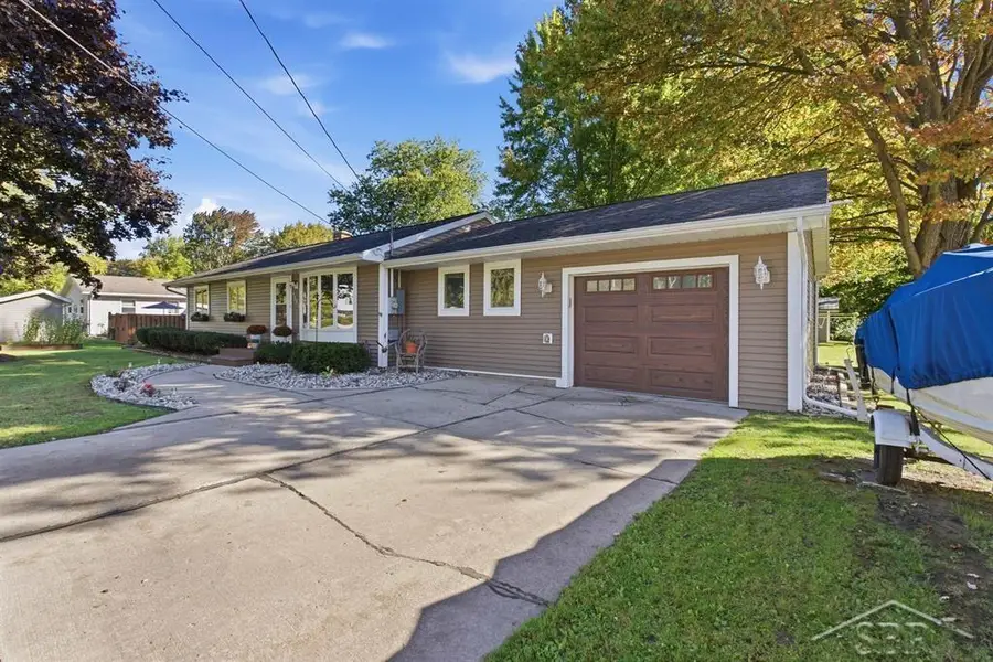 4883 S Flajole, Midland, MI 48642 - #3