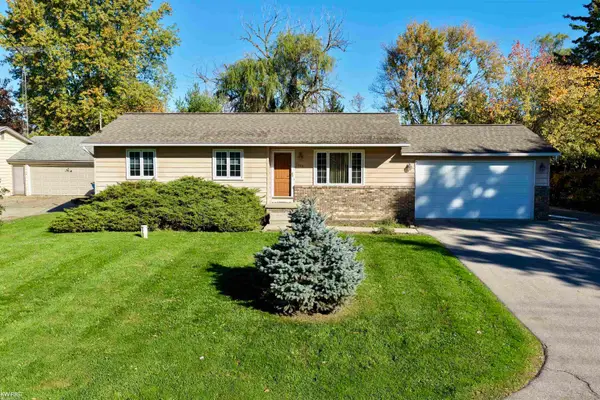 1246 W Grand Blanc, Grand Blanc, MI 48439