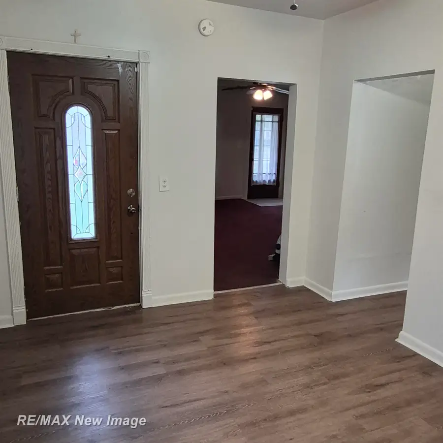 1441 Maine, Saginaw, MI 48602 - #3