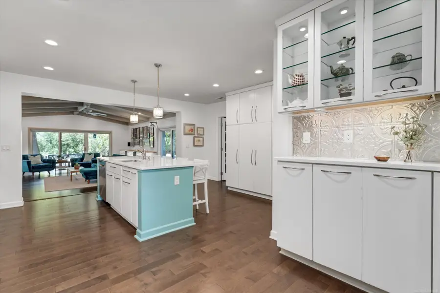 32205 Eastlady, Beverly Hills, MI 48025 - #2