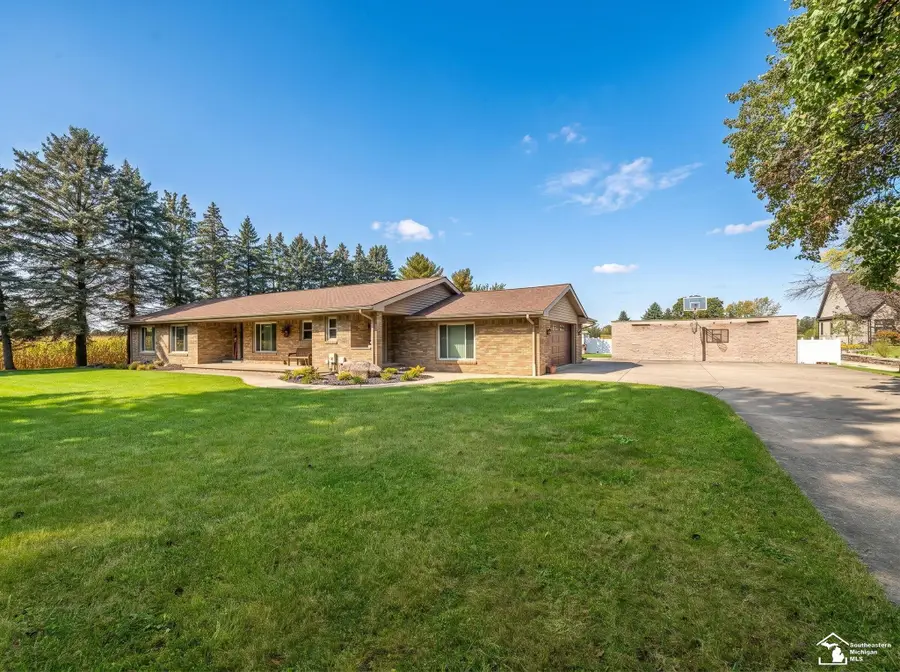 3096 W Stein, La Salle, MI 48145 - #3