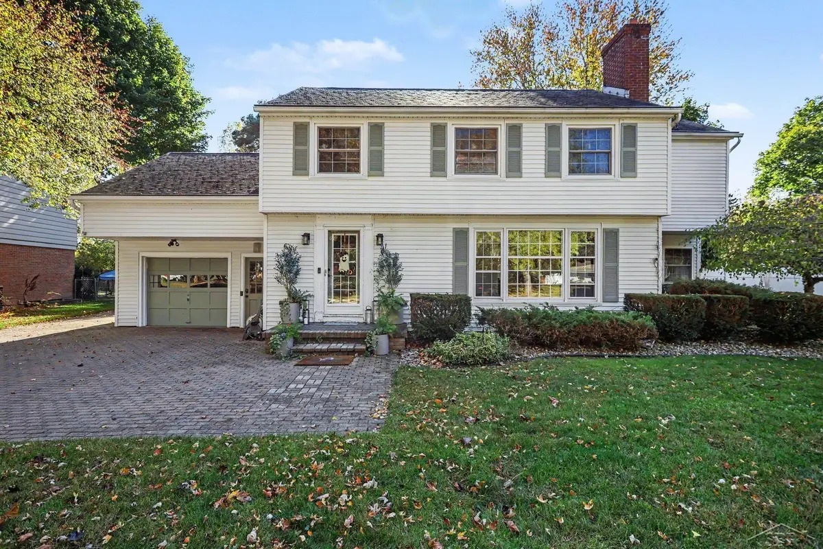 64 Davis, Saginaw, MI 48602 - #1