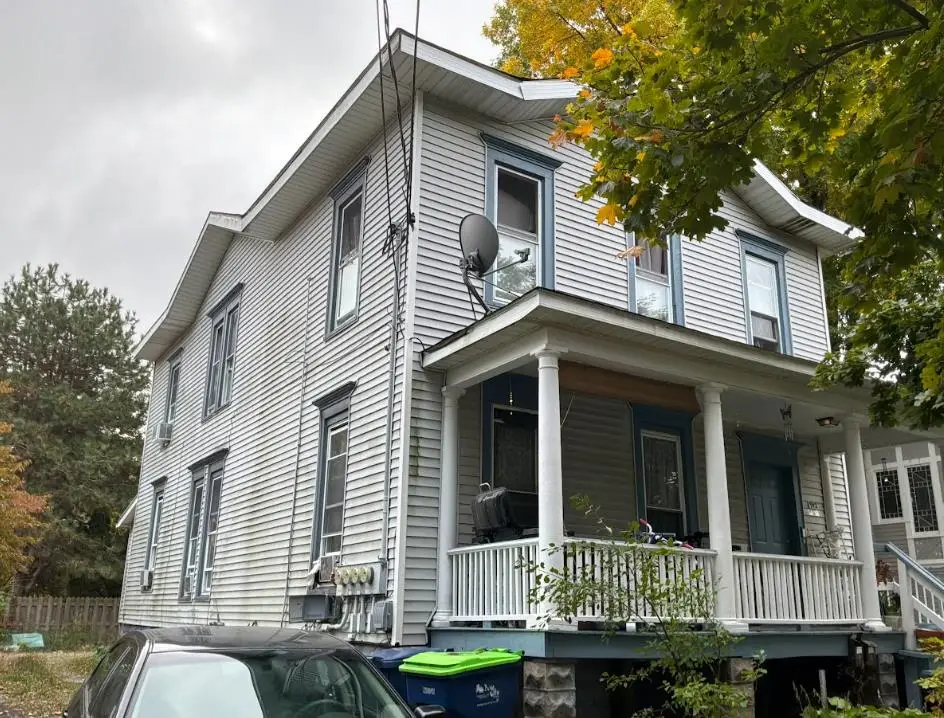 910 N Van Buren, Bay City, MI 48708 - #1