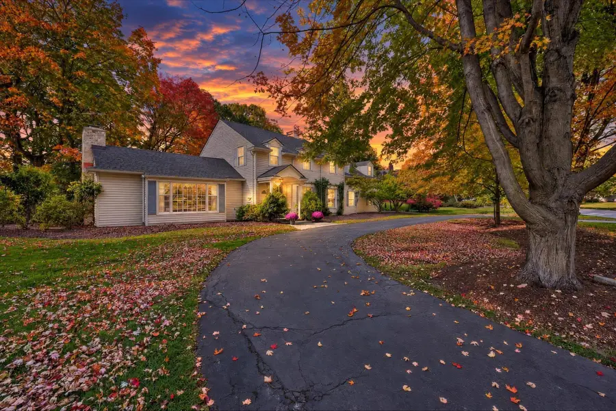 19300 Riverside, Beverly Hills, MI 48025 - #2
