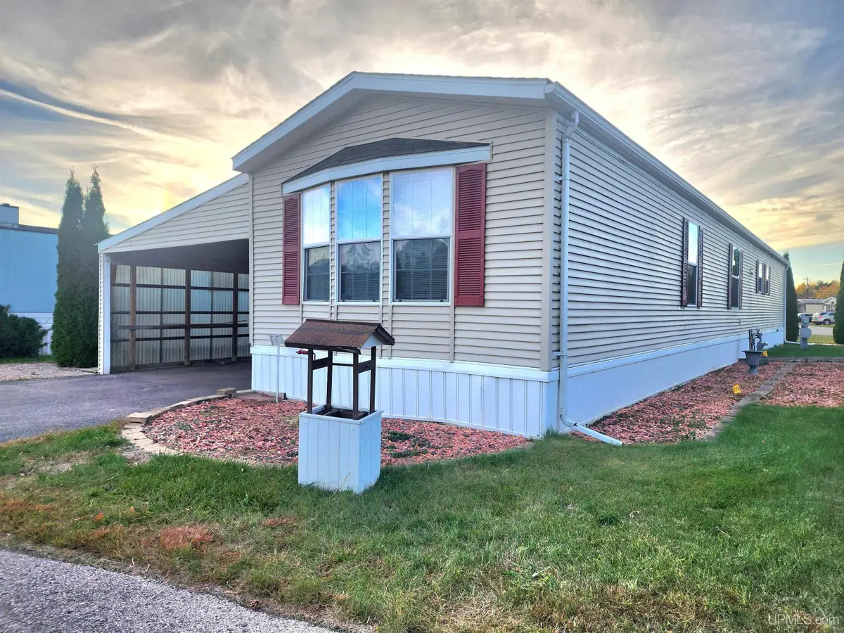 1401 N 23rd Lot 141, Escanaba, MI 49829 - #1