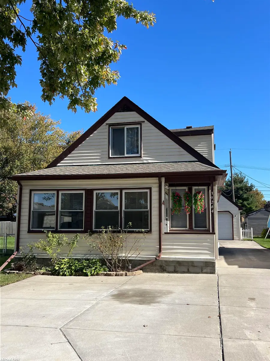 39264 Muffatt, Harrison Township, MI 48045 - #2