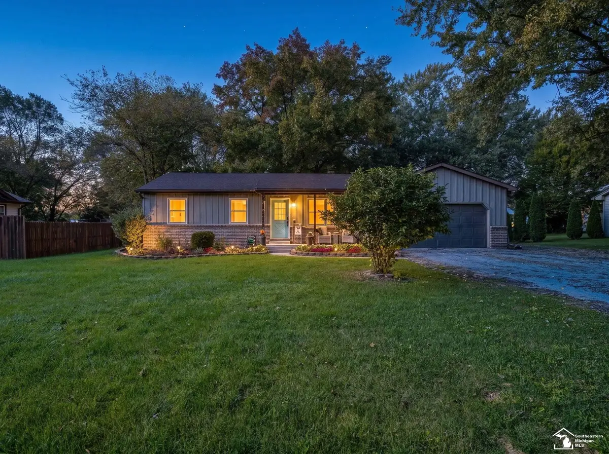 9919 Minx, Temperance, MI 48182 - #1