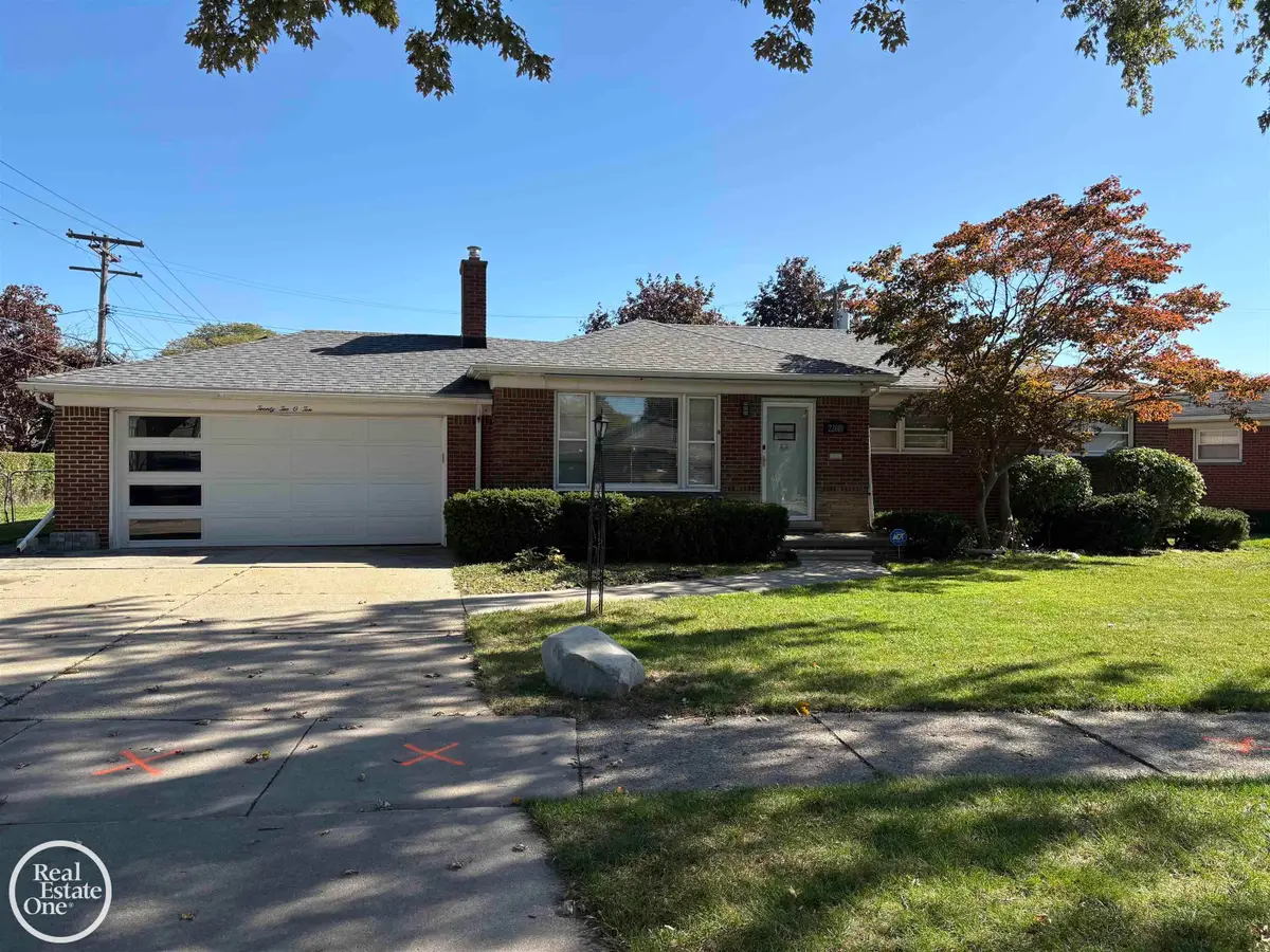 22010 Marter, Saint Clair Shores, MI 48080 - #1