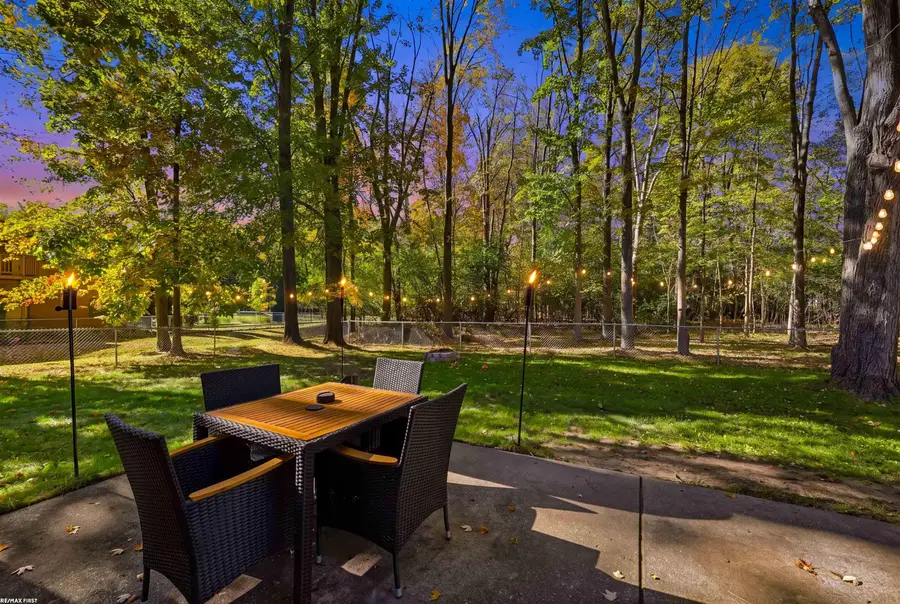 22005 Cass, Farmington Hills, MI 48335 - #3