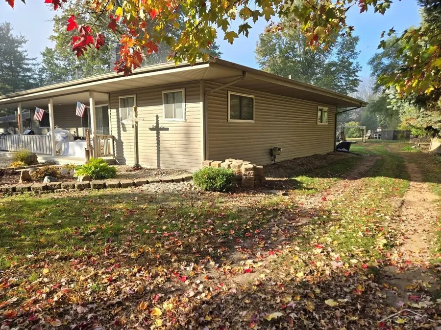 3444 S Gleaner, Saginaw, MI 48609 - #2