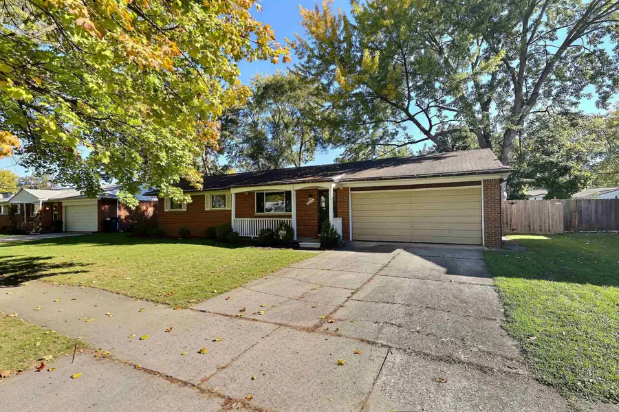 36734 Theodore, Clinton Township, MI 48035 - #2