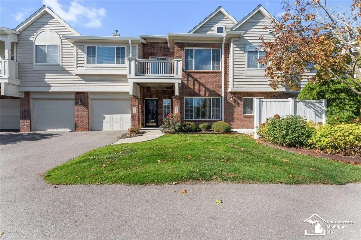 23033 Fairlane #71, Woodhaven, MI 48183 - #1