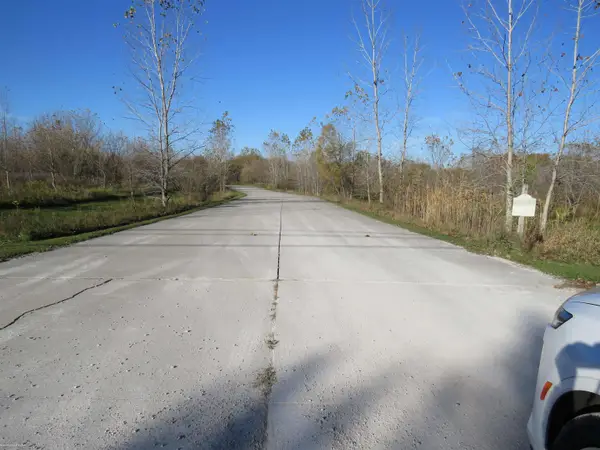 77545 Brown, Romeo, MI 48065