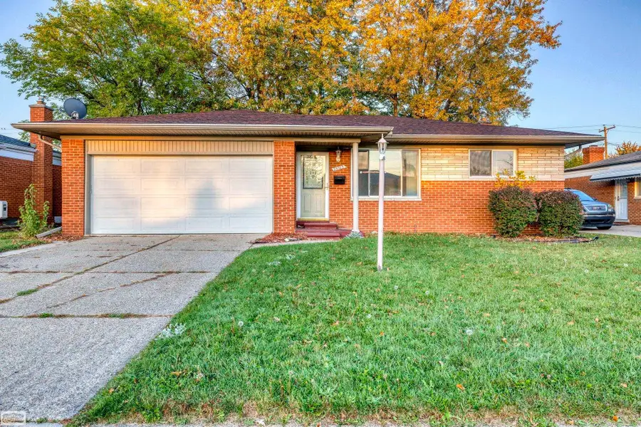25103 Rayburn, Warren, MI 48089 - #2