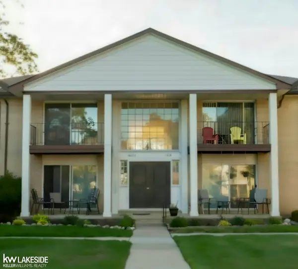29233 Hayes #61 #61, Warren, MI 48088