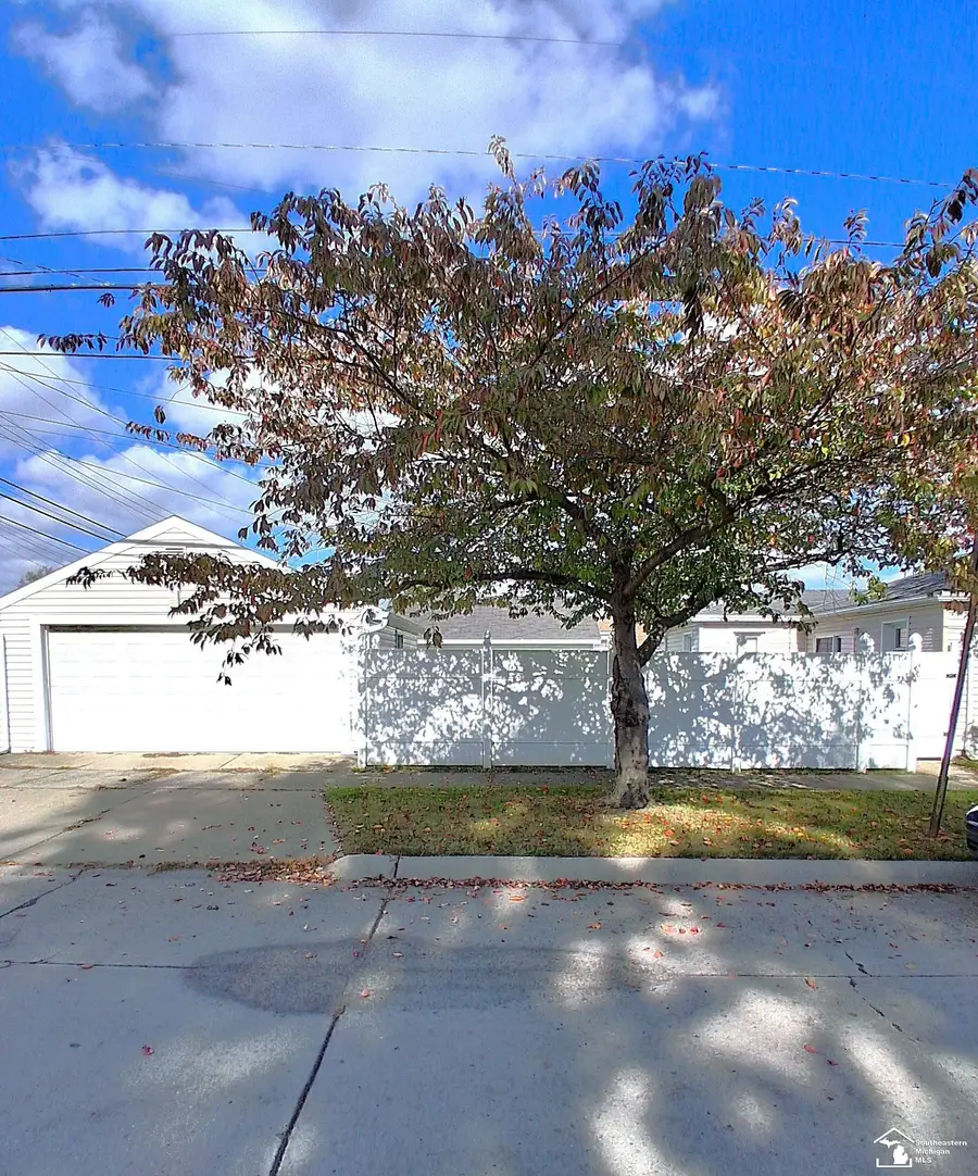 13246 Irene, Southgate, MI 48195 - #2