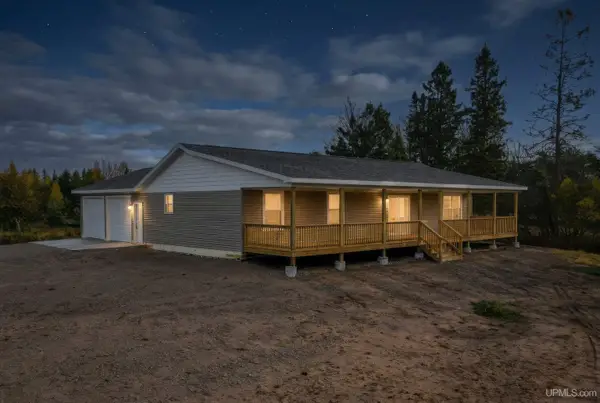 8132 School 16th, Rapid River, MI 49878
