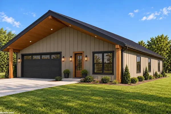 5585 Lake, Hart, MI 49420