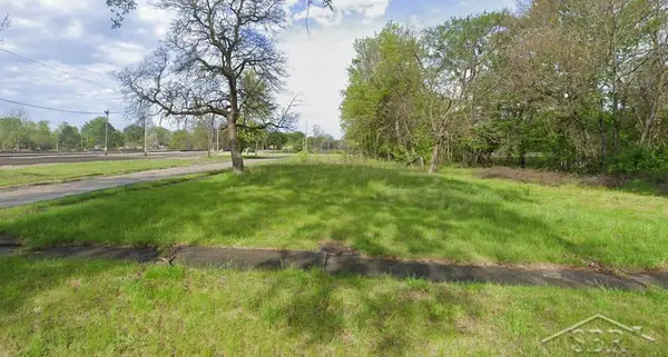 811 N 7th, Saginaw, MI 48601